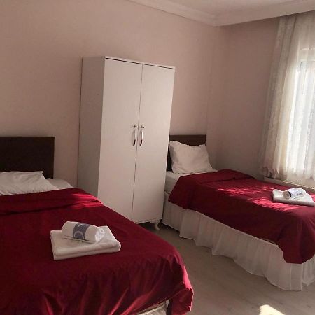 Ayberk Pansiyon Apartamento Canakkale Exterior foto